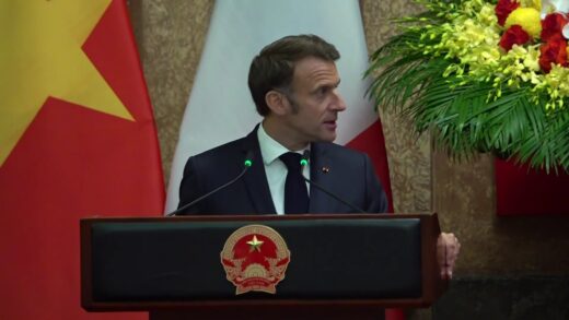 Emmanuel Macron Vietnam